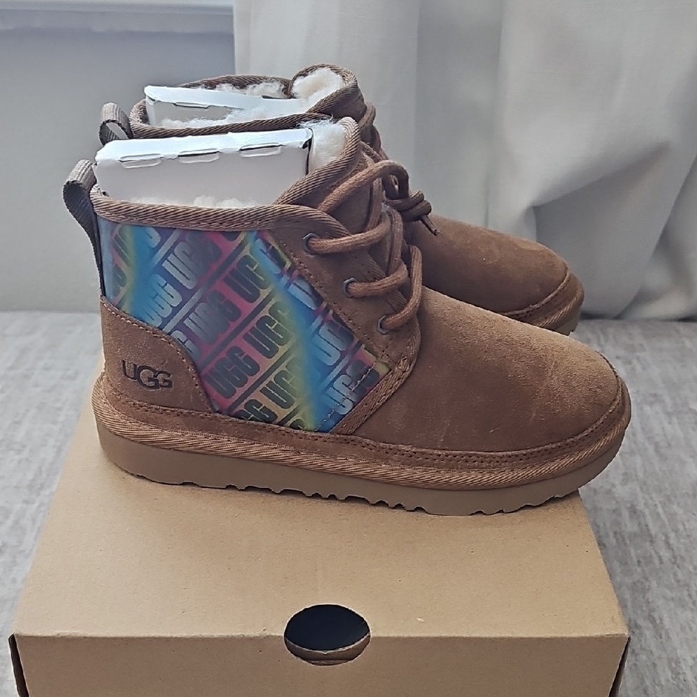 UGG Kids Brown Boots with Iridescent Detail - Picture 3 of 5